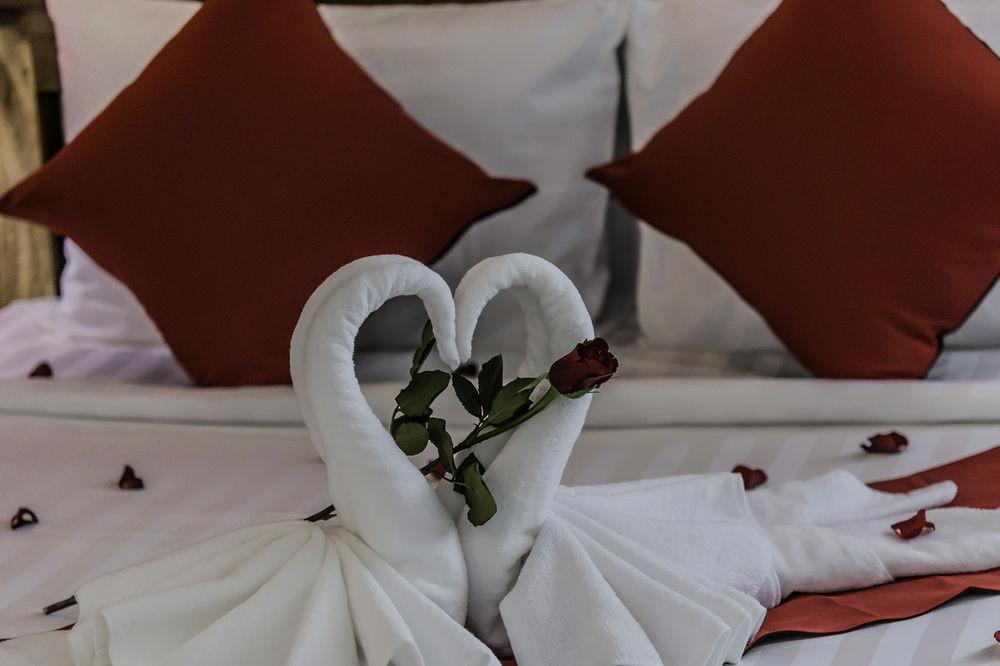 Diamond Palace Resort & Sky Bar Phnom Penh Dış mekan fotoğraf