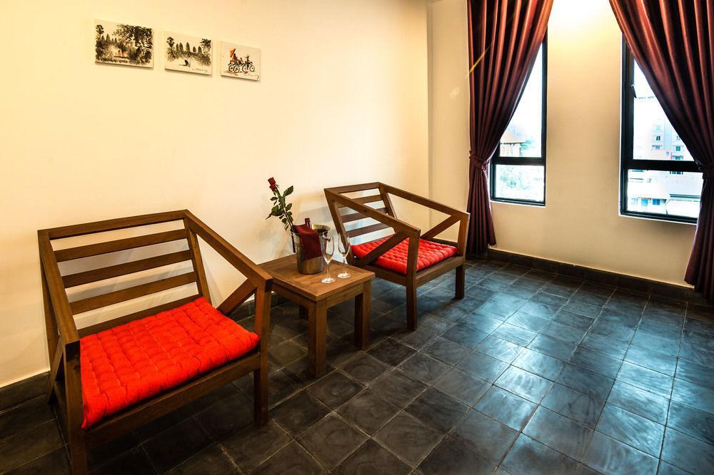 Diamond Palace Resort & Sky Bar Phnom Penh Dış mekan fotoğraf