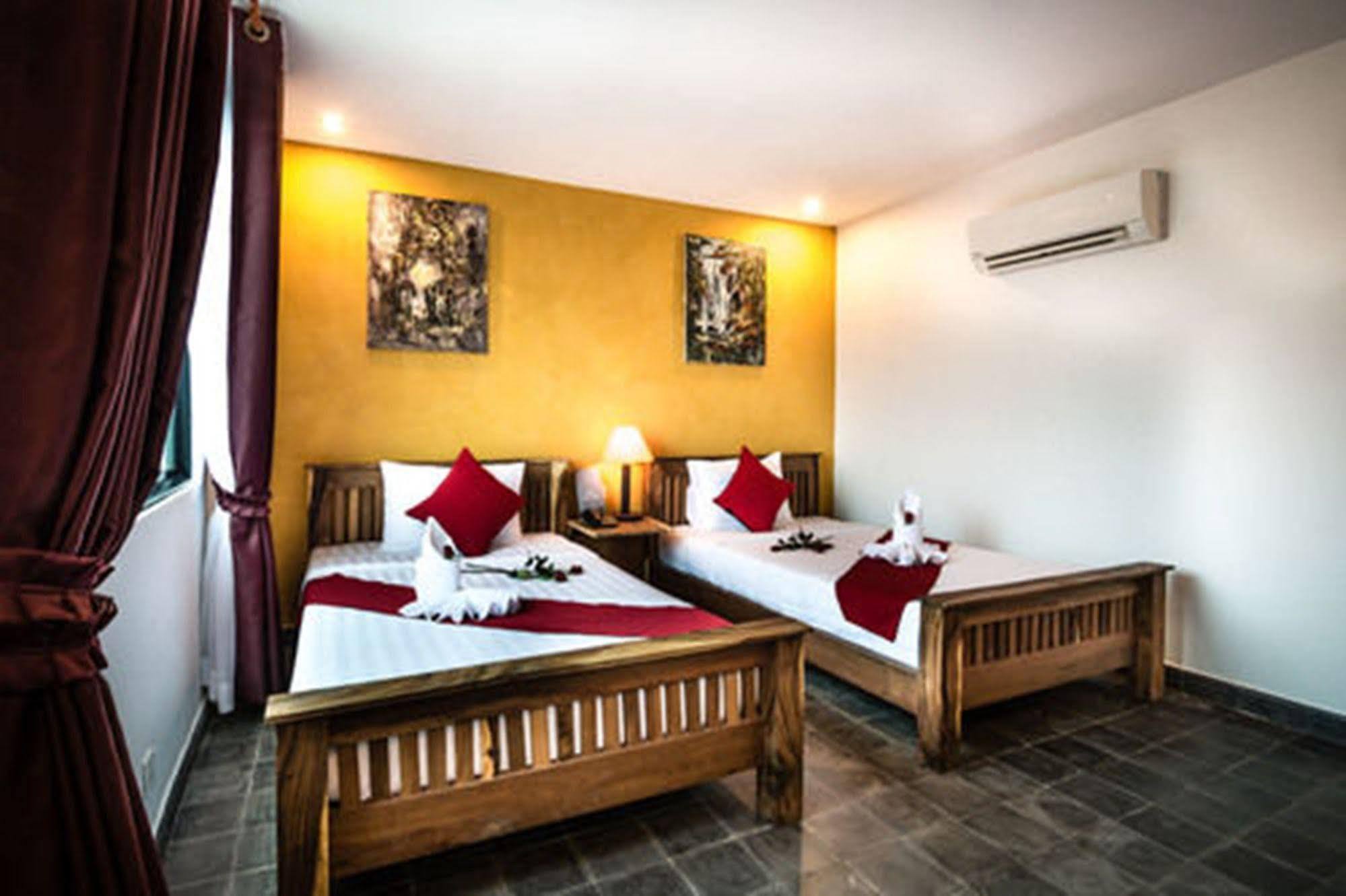 Diamond Palace Resort & Sky Bar Phnom Penh Dış mekan fotoğraf